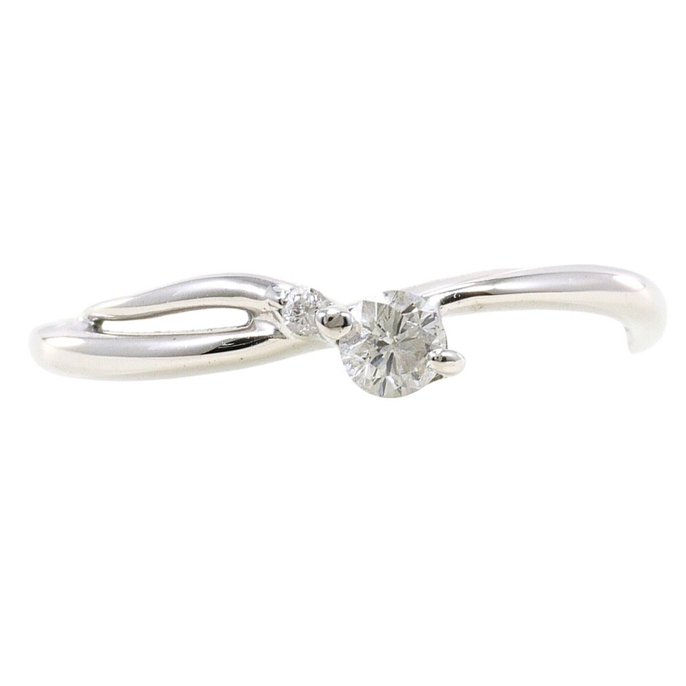 18K (18-karat white gold) ring with a 0.11ct diamond, total weight 1.3g. Jewe...